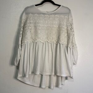 JohnPaulRichard Classic Casual Boho White Lace Top w/ 3/4th sleeves. Sz L.
